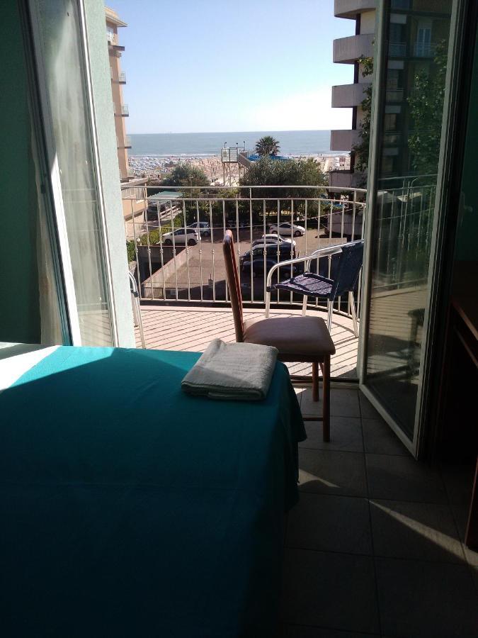 Hotel Blue Moon Rimini Eksteriør bilde